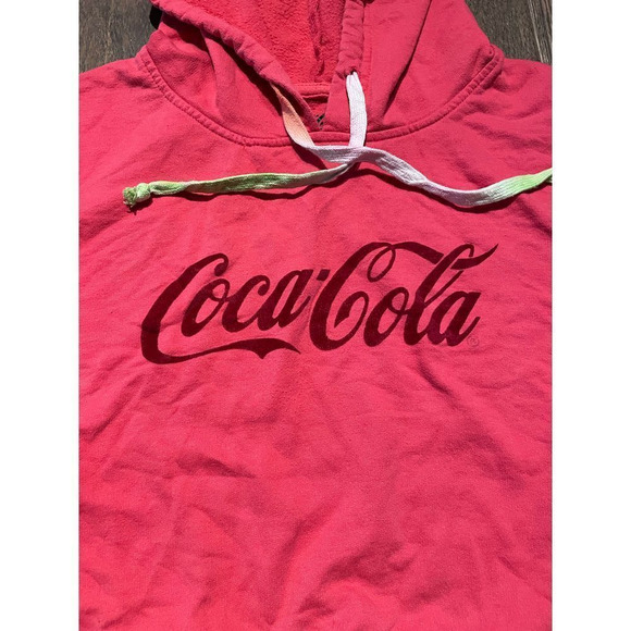 Coca-Cola Cropped Hoodie - Picture 3 of 4